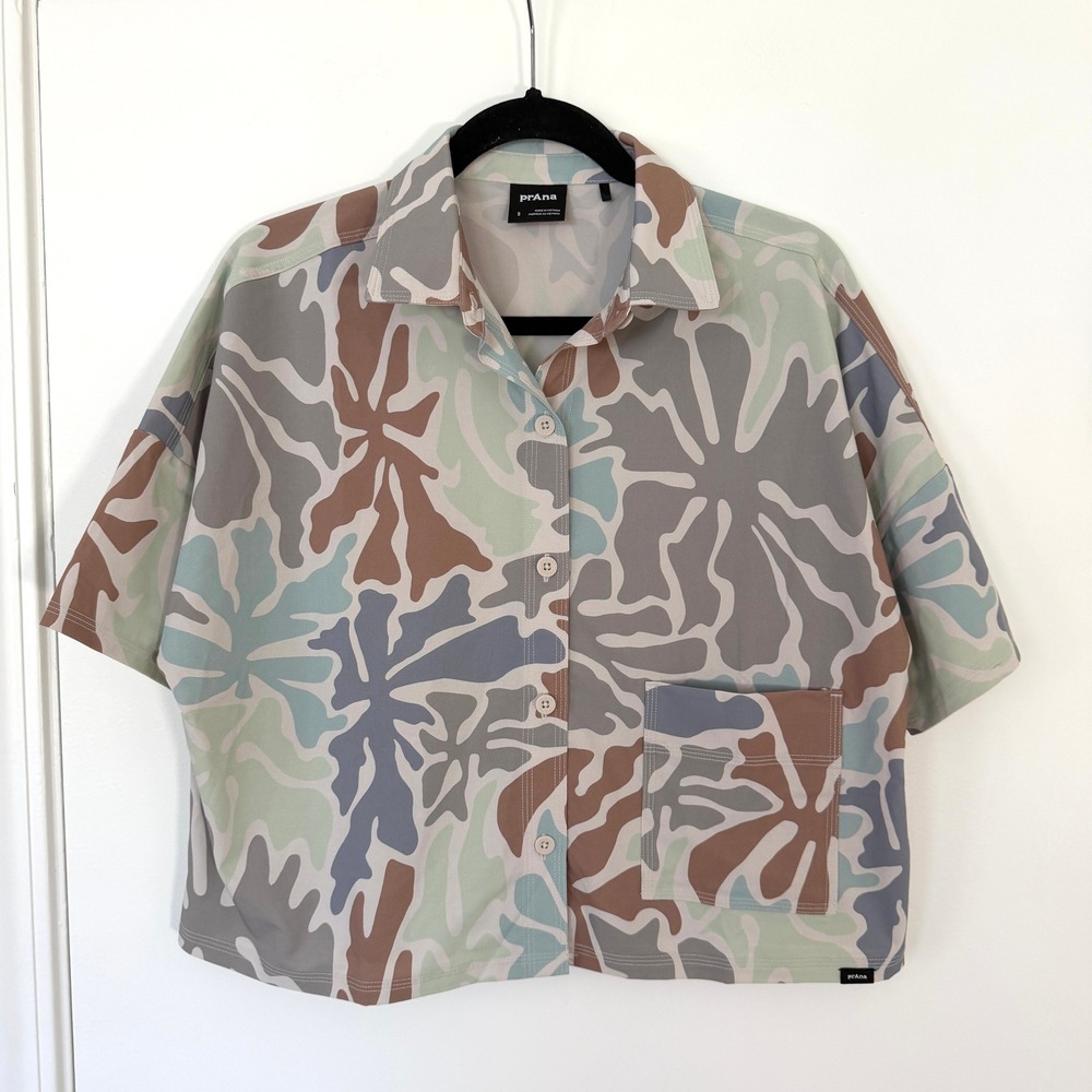 prAna Womens Railay Short Sleeve Button Down Shirt Abstract Floral Top Small - Picture 3 of 9